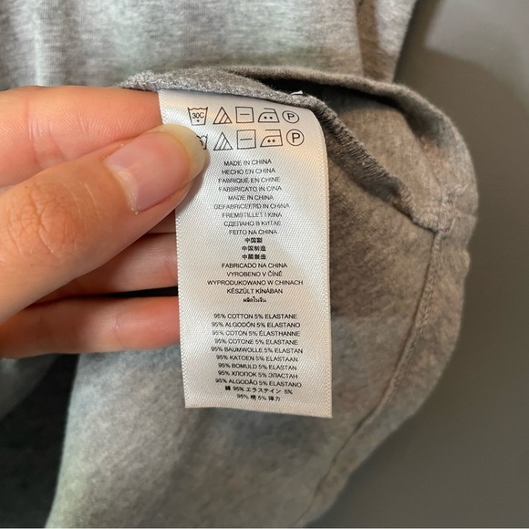 Michael Kors Gray zipper back short sleeve tshirt Women's Top size medium - Picture 6 of 10